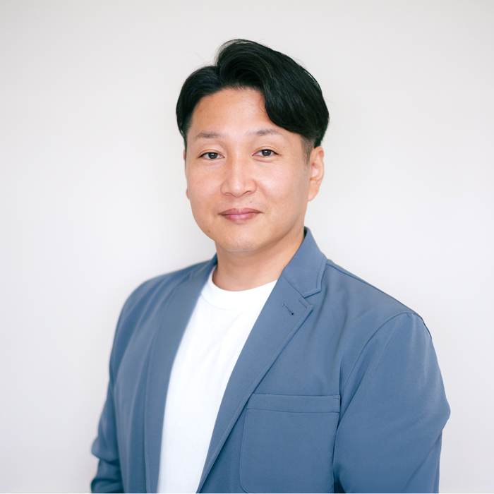 代表取締役社長　川上 亮